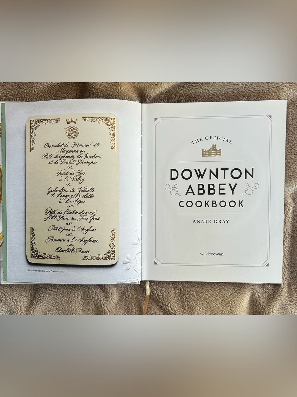 Downton Abbey Cookbook by Annie Gray - beautiful and fun for fans! - Picture 4 of 7